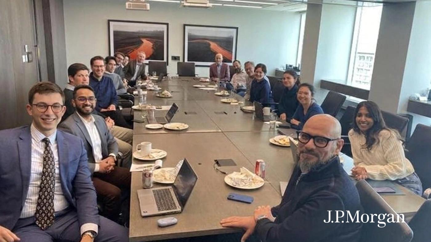 Trading team meeting